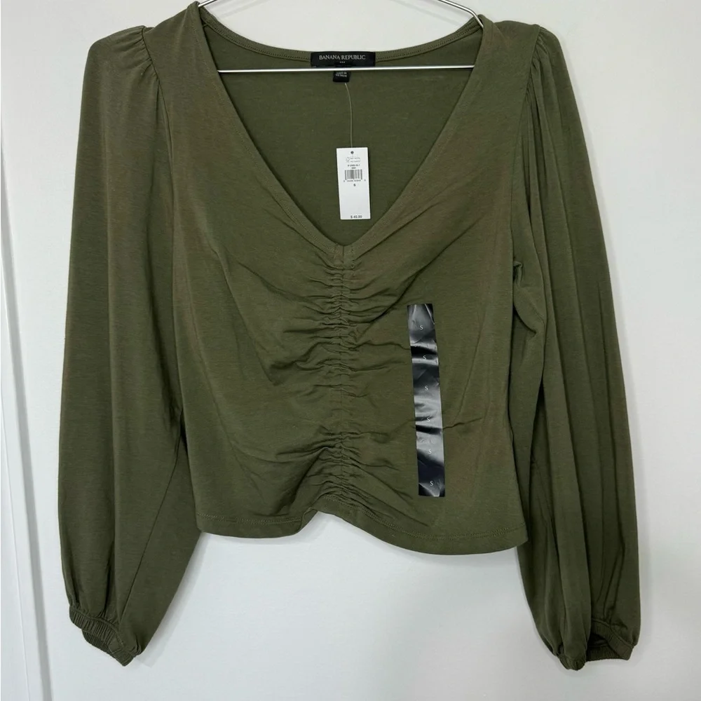 Banana Republic NWT Ruched Long Sleeve Puff Sleeve Top
